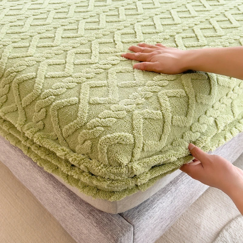 Alvira™ Milk Velvet Bed Covers